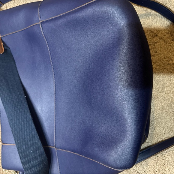 Kathy Ireland Deep Blue Shoulder Bag - Picture 4 of 4